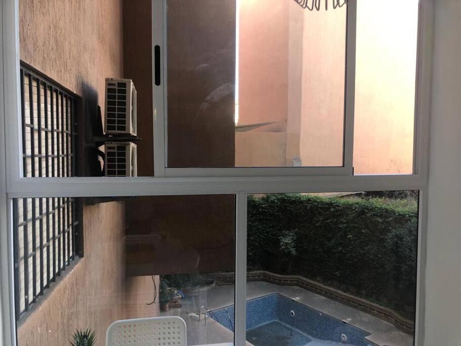 Appartement Center De Gueliz Avec Piscine Marrakesh Eksteriør billede
