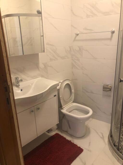Appartement Center De Gueliz Avec Piscine Marrakesh Eksteriør billede